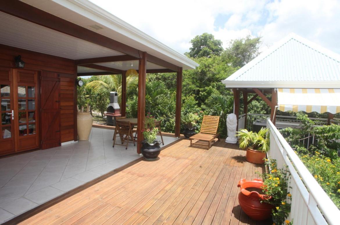 La Baie Des Bambous Villa Le Moule Luaran gambar